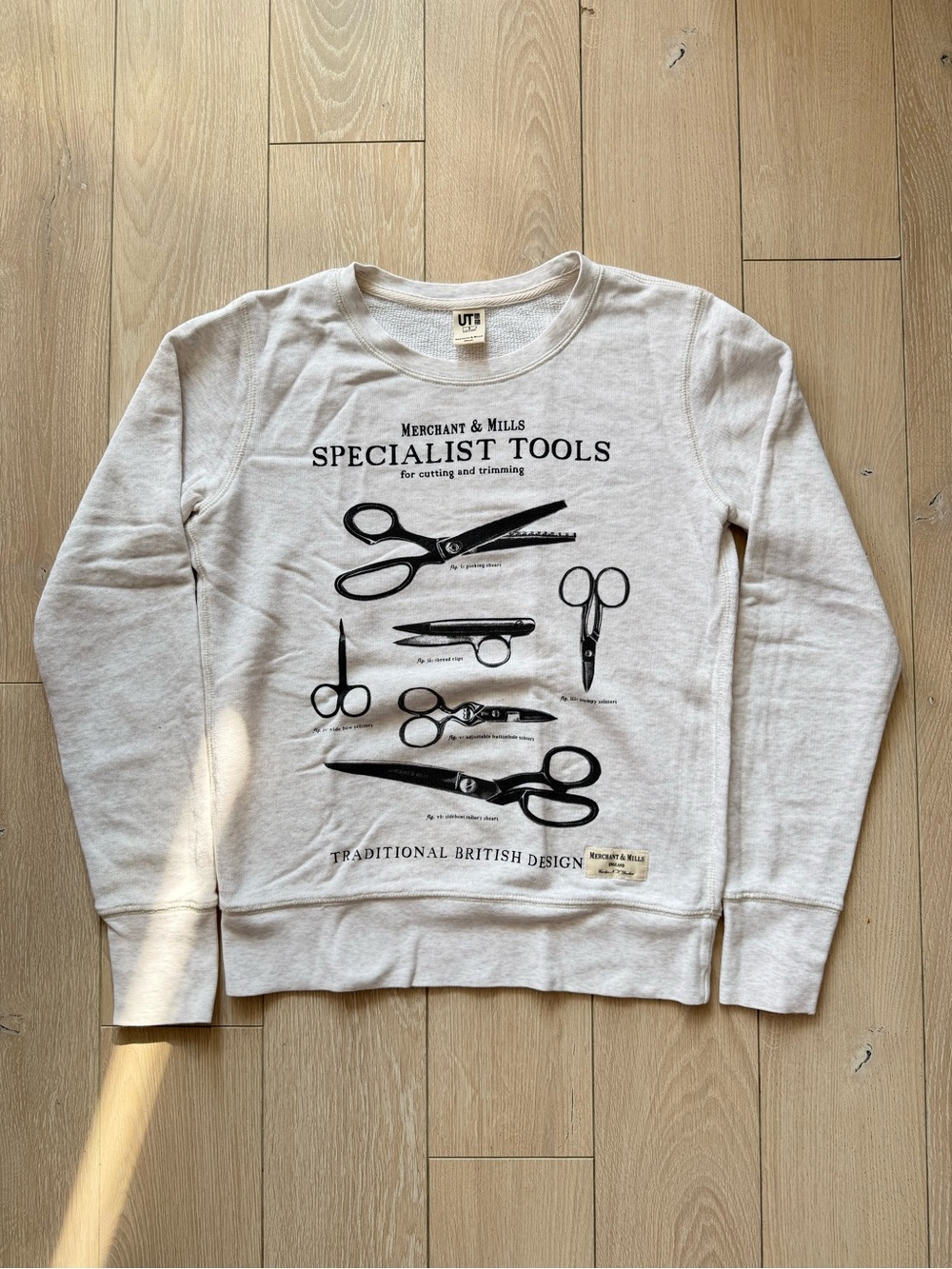 Uniqlo x Merchant & Mills Crew Neck Sweatshirt Women’s Size Small Sewing